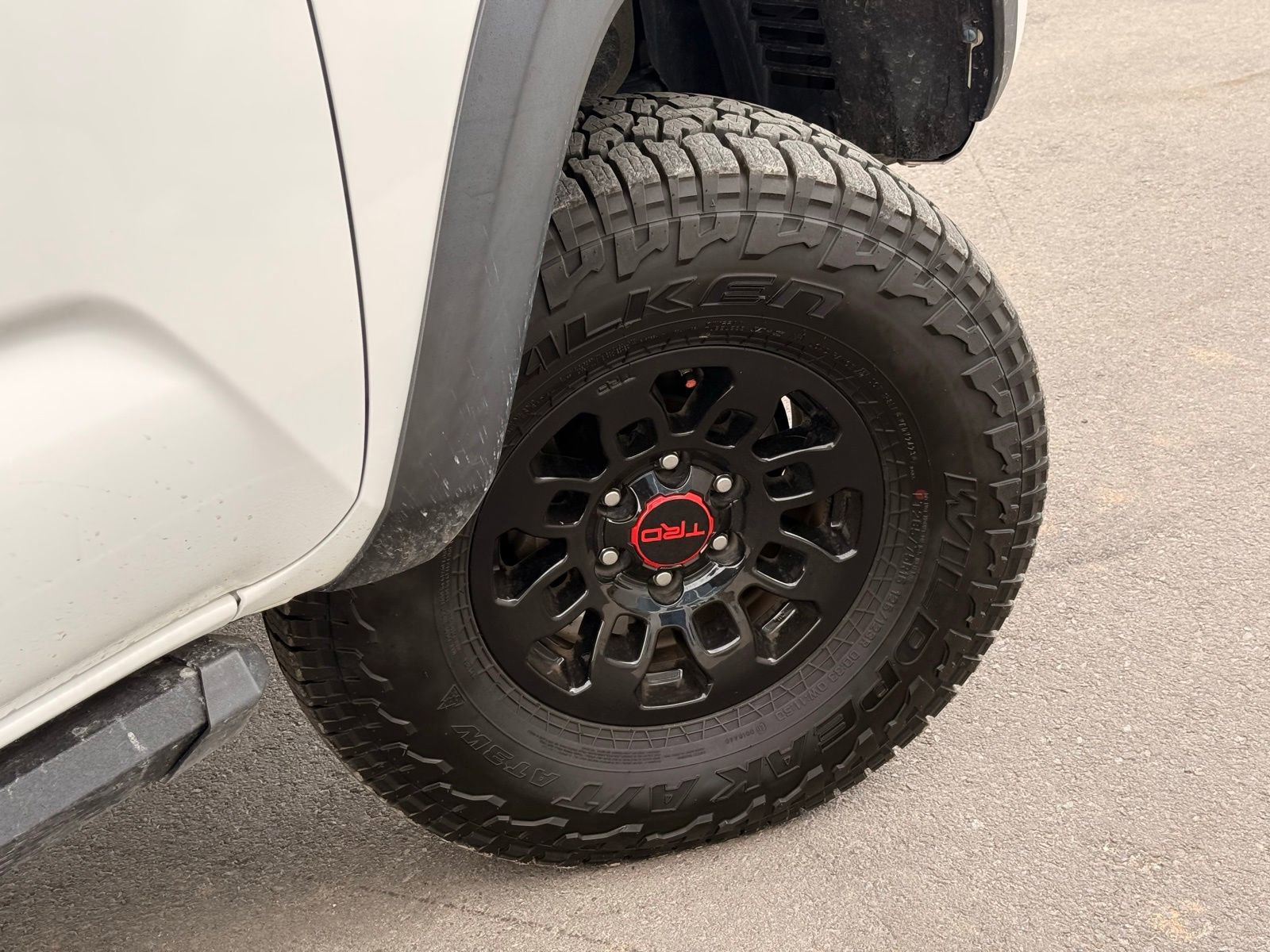 Used 2019 Toyota Tacoma TRD Off-Road image 24