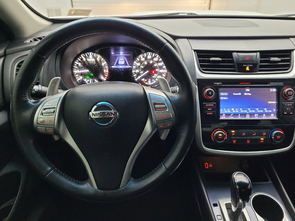 Used 2018 Nissan Altima 2.5 SR w/ SR Midnight Edition FWD image 22