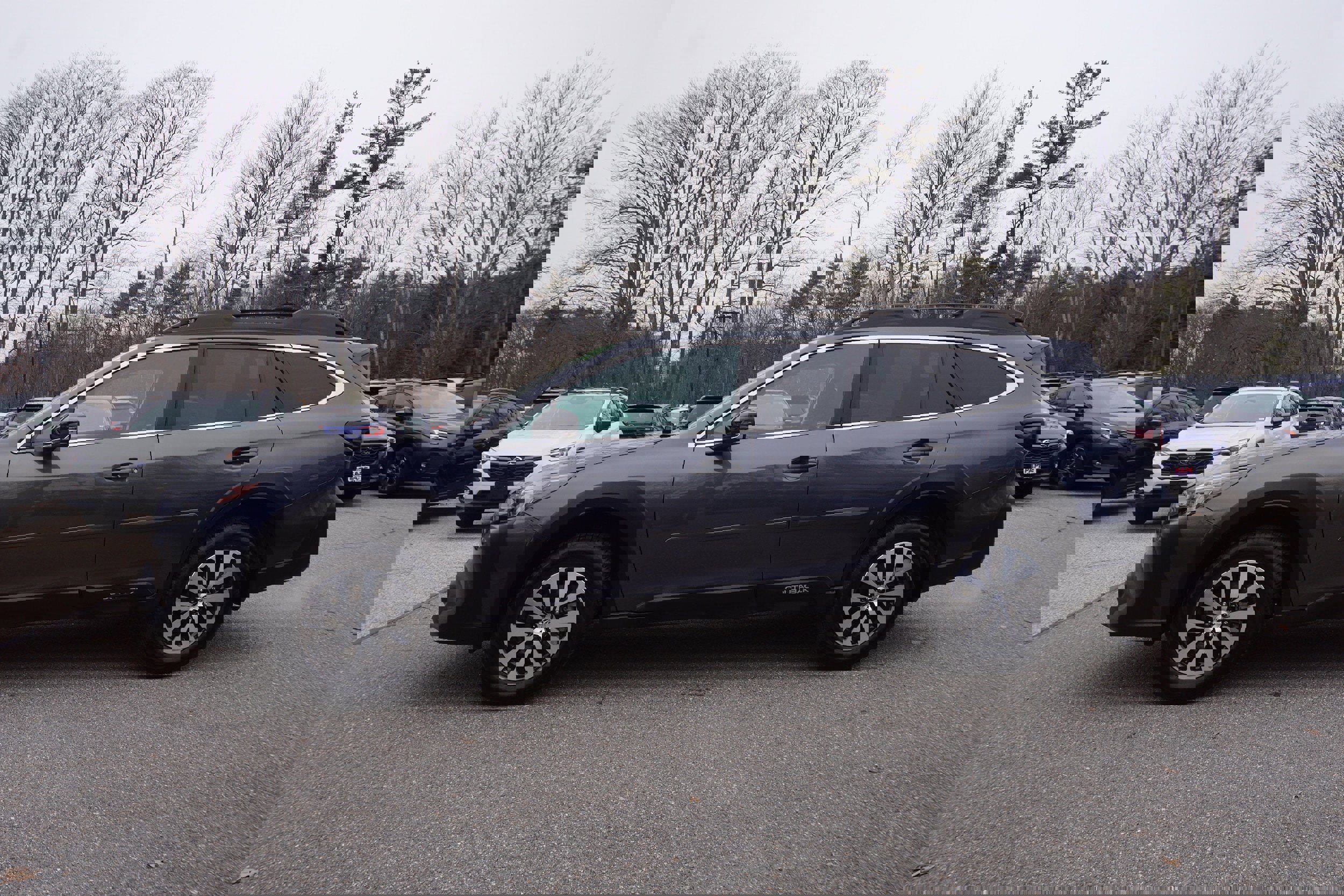 Certified 2025 Subaru Outback Premium image 8