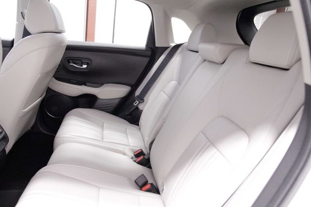 Certified 2024 Honda HR-V EX-L image 17
