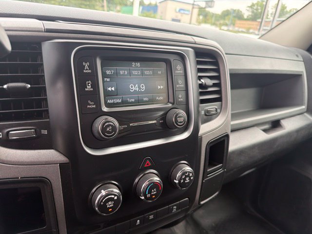 Used 2016 RAM 2500 Tradesman w/ Chrome Appearance Group AWD/4WD image 17