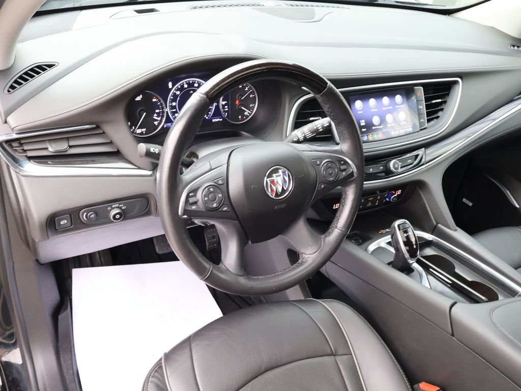 Used 2021 Buick Enclave Avenir w/ Avenir Technology Package image 25