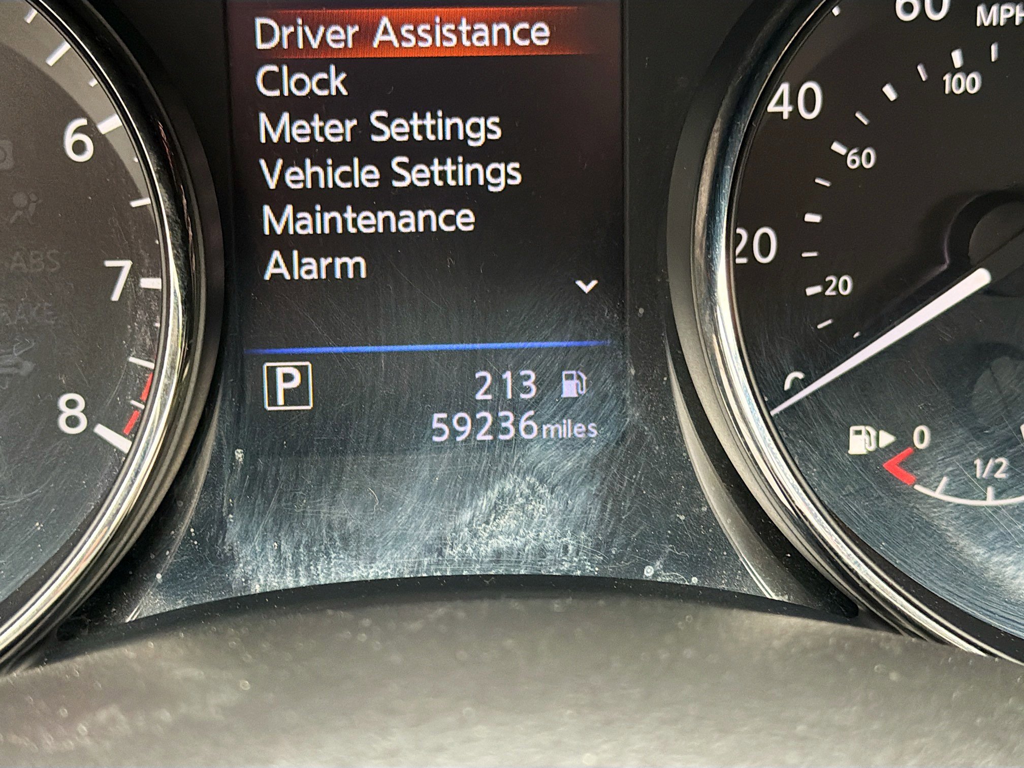 Used 2018 Nissan Rogue SV image 39