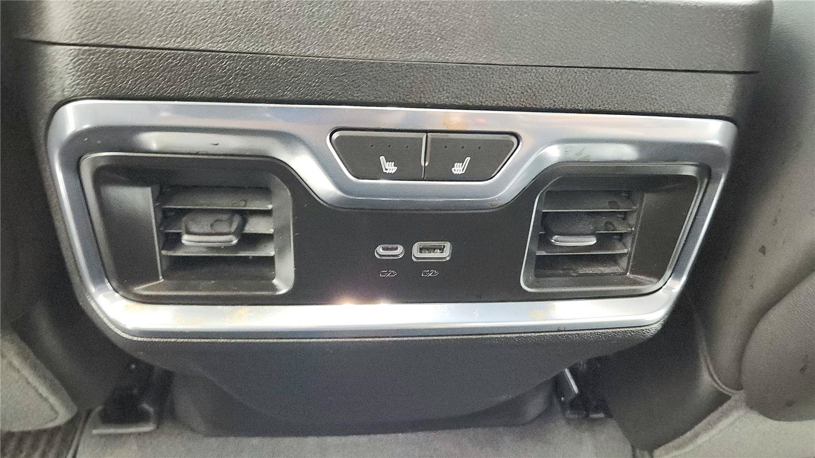 Used 2023 GMC Sierra 1500 Denali Ultimate AWD/4WD image 36