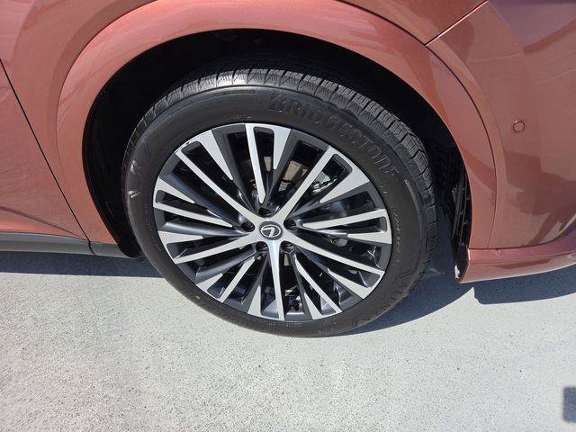 Certified 2025 Lexus RX 350 w/ Convenience Package AWD/4WD image 10