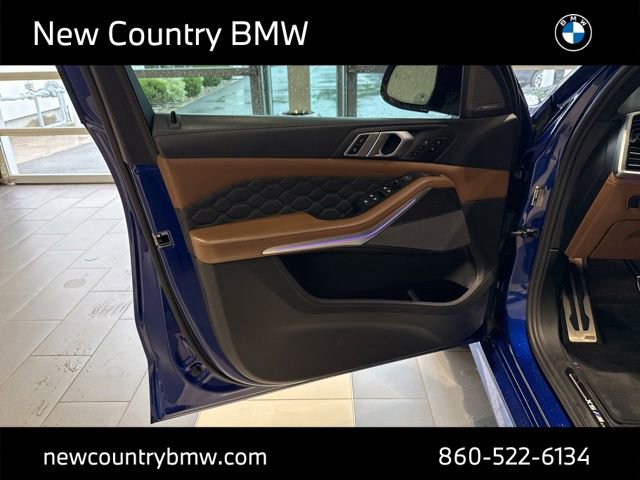 Used 2021 BMW X5 M w/ Competition Package AWD/4WD image 19