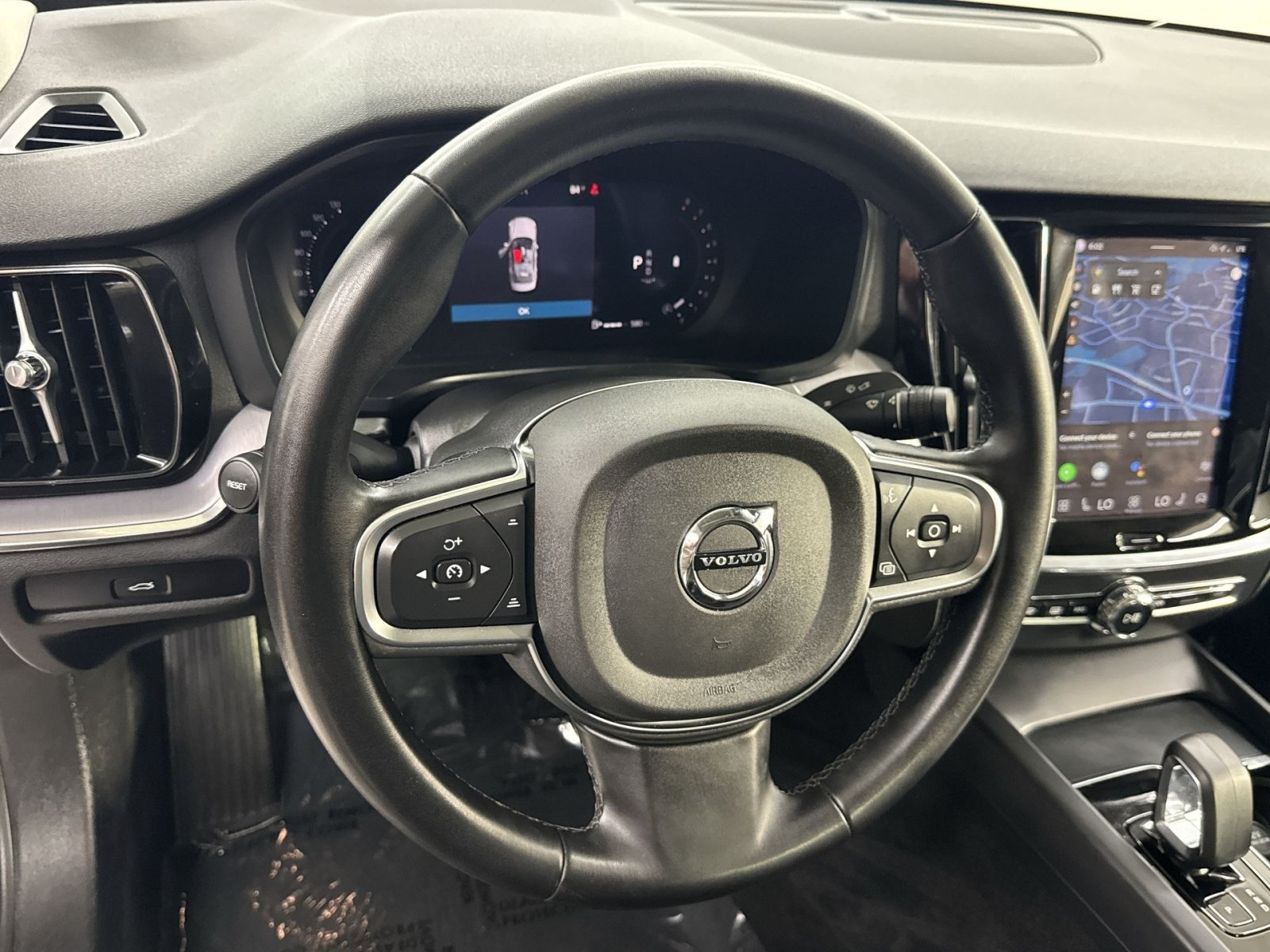 Used 2024 Volvo S60 B5 Core FWD image 28