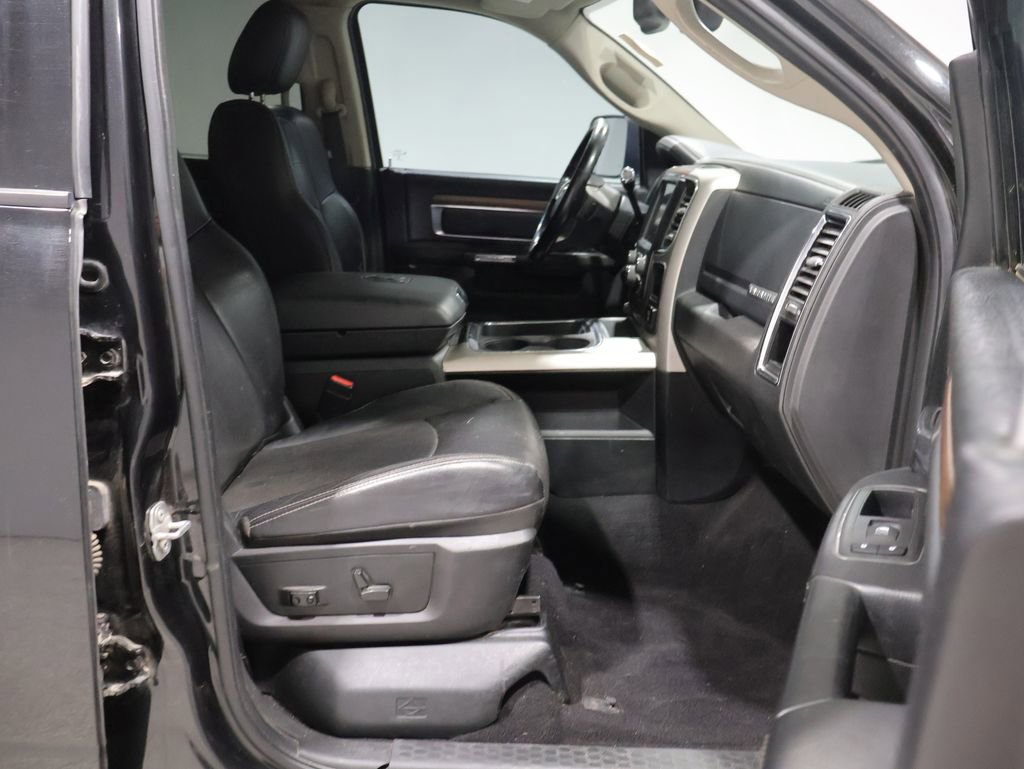 Used 2017 RAM 3500 Laramie w/ Sport Appearance Group AWD/4WD image 22