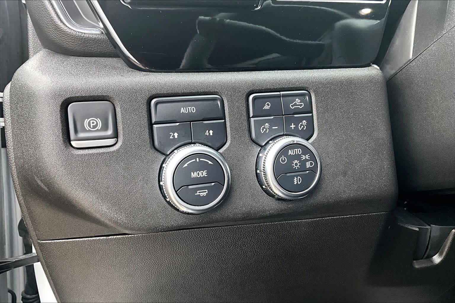 Used 2023 GMC Sierra 1500 AT4X w/ AT4X AEV Edition AWD/4WD image 36