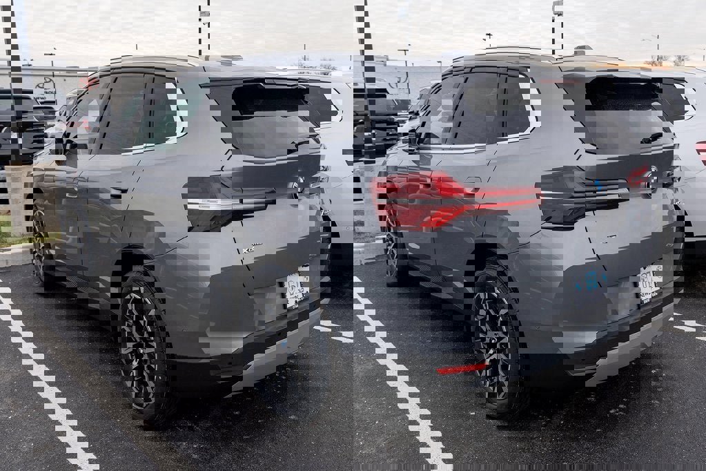 New 2026 BMW X3 xDrive30 w/ Convenience Package image 2