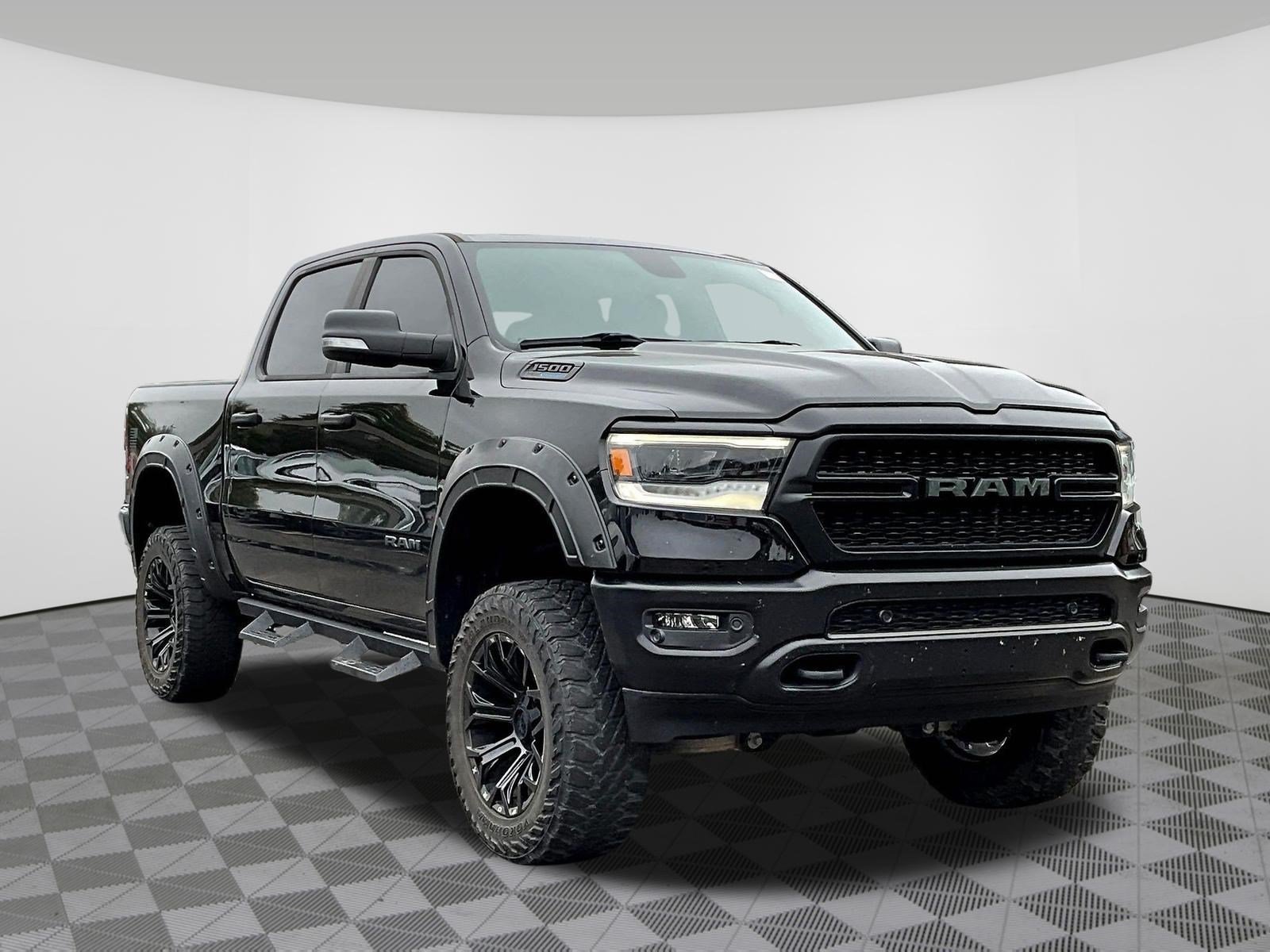 Used 2022 RAM 1500 Big Horn w/ Built-to-serve Edition AWD/4WD image 2
