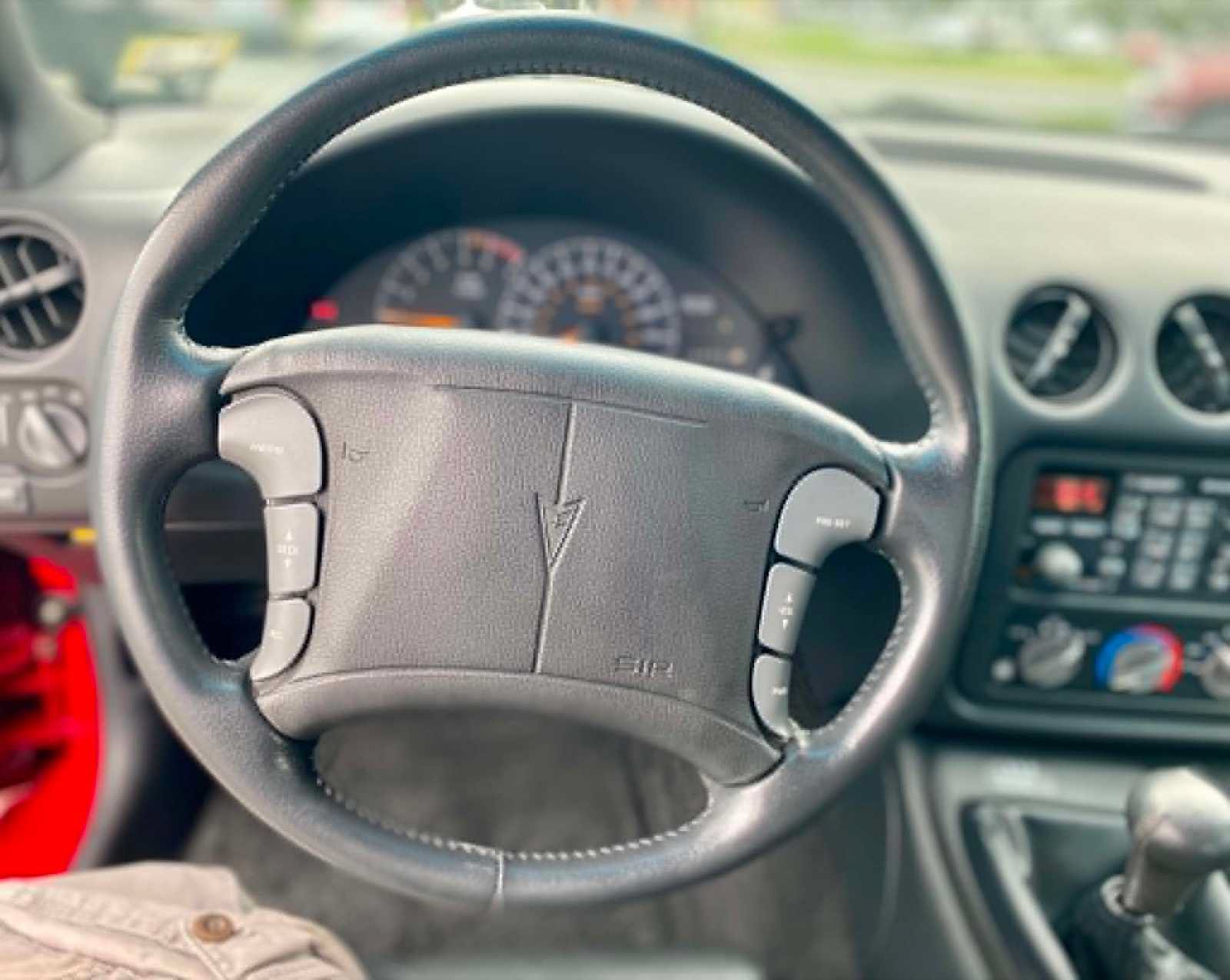 Used 1994 Pontiac Firebird Formula RWD image 16
