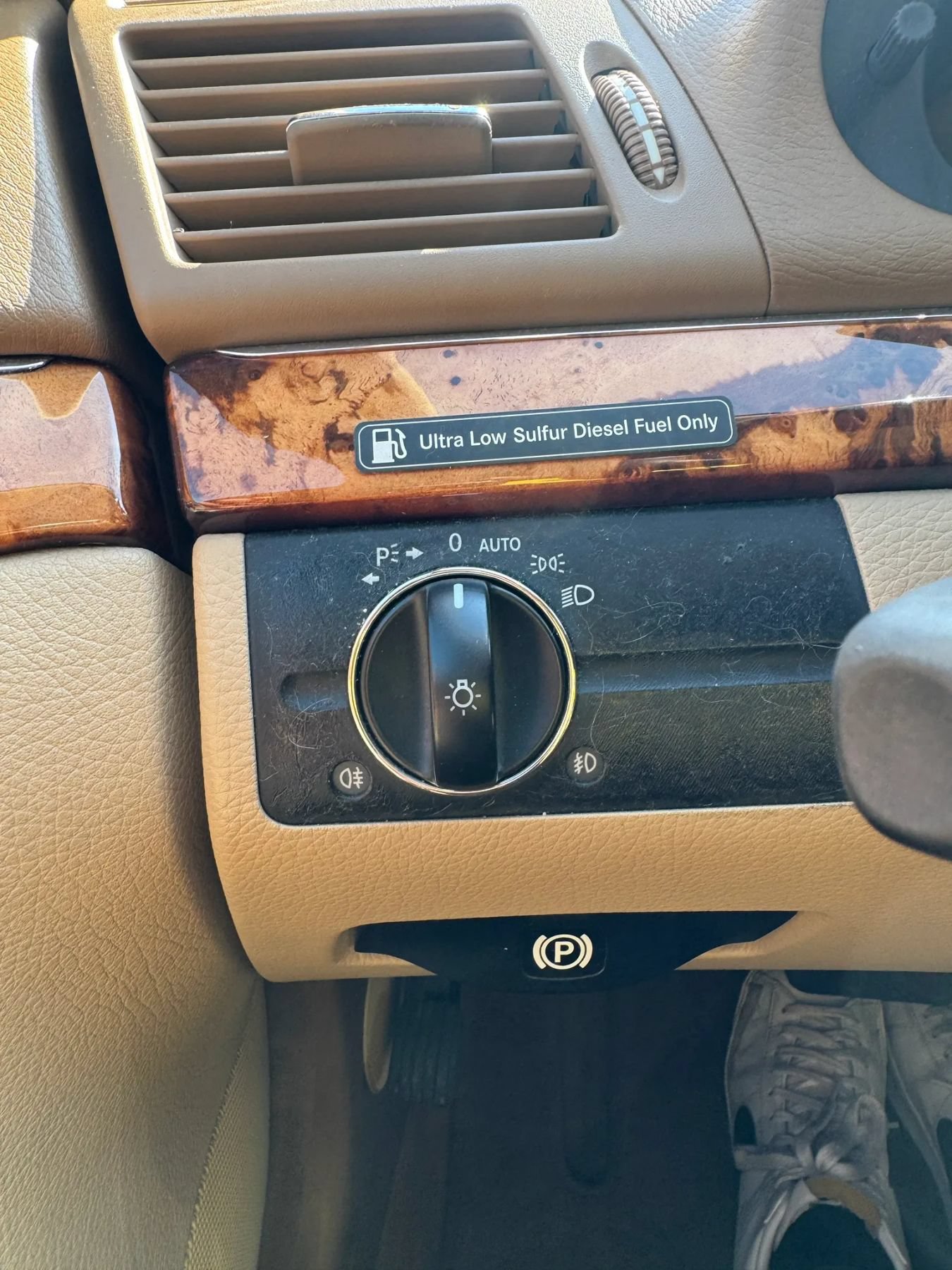 Used 2007 Mercedes-Benz E 320 BlueTEC Sedan image 31