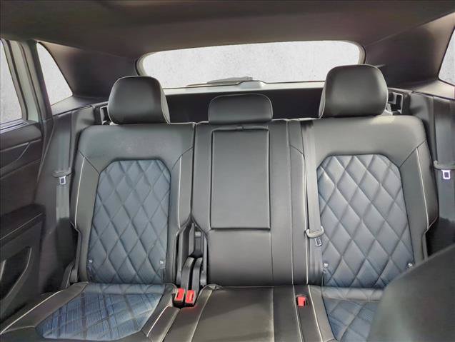 Used 2025 Volkswagen Atlas Cross Sport SEL Premium R-Line AWD/4WD image 26