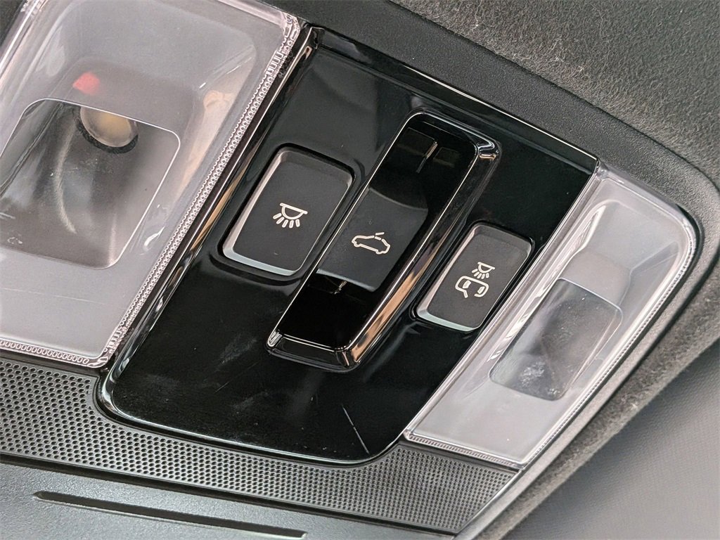 Used 2023 Kia Forte GT-Line w/ GT-Line Premium Package image 21