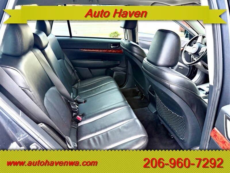 Used 2010 Subaru Outback 2.5i Limited w/ Protection Package 1A AWD/4WD image 12