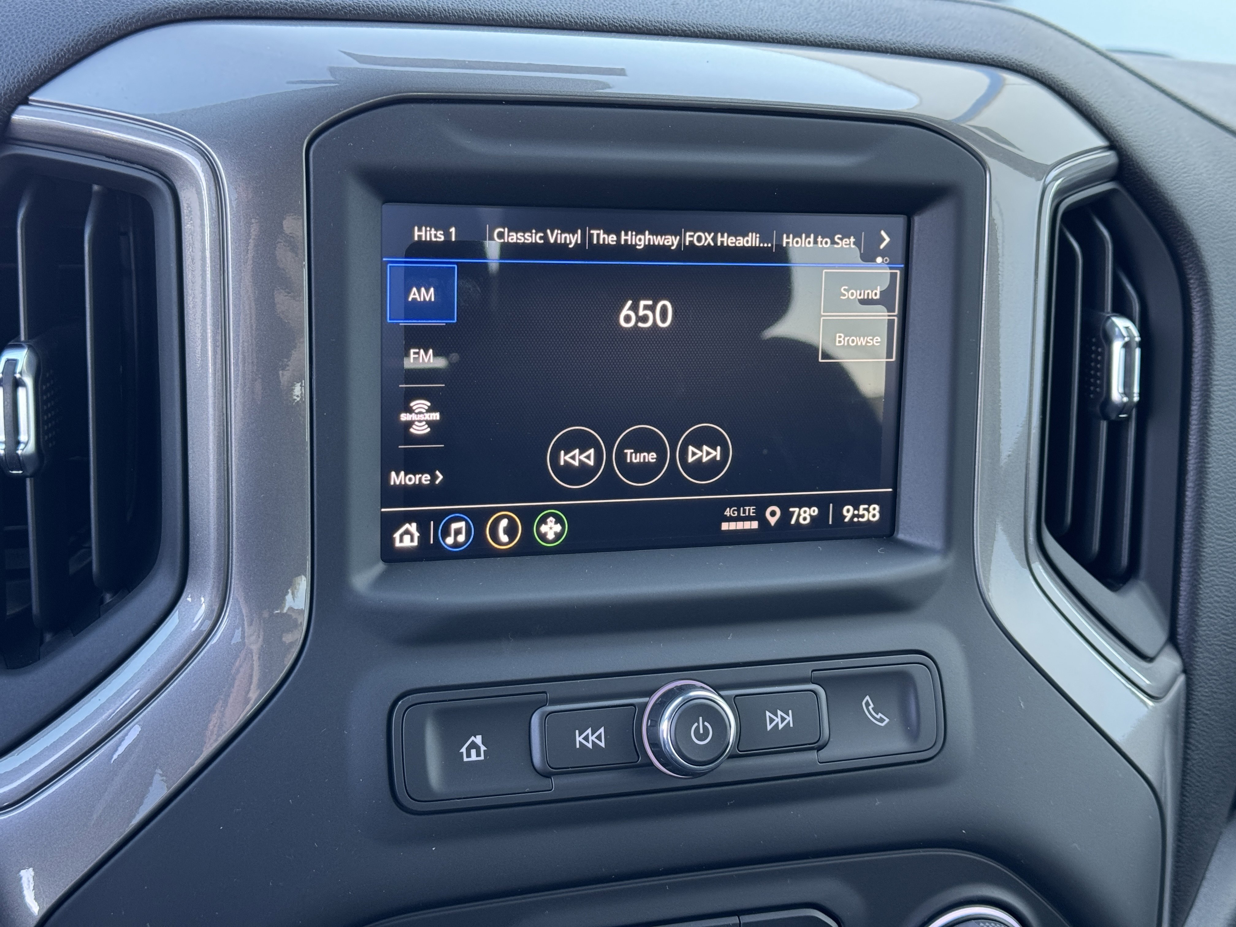 New 2026 Chevrolet Silverado 2500 Custom w/ Custom Value Package image 20