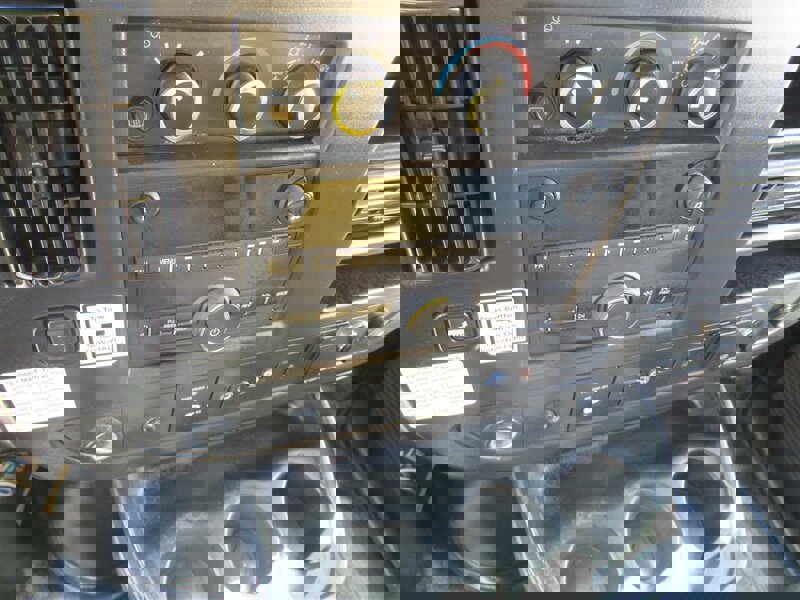 Used 2021 GMC Savana 3500 Extended w/ Power Convenience Package image 23