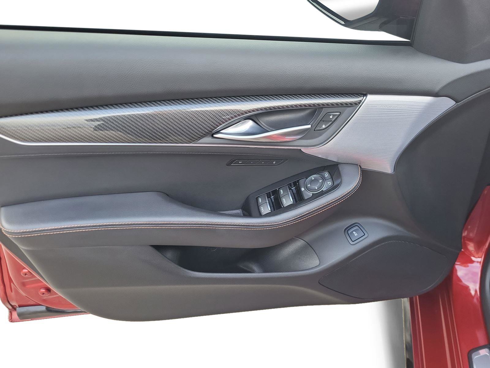 Used 2023 Cadillac CT5 V w/ Premium Package image 9