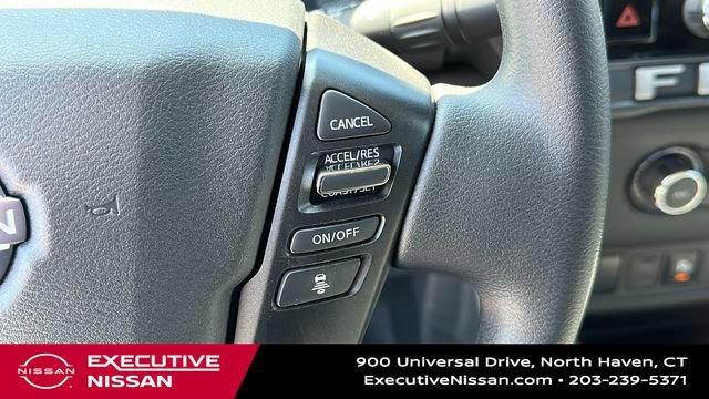 Used 2025 Nissan Frontier SV image 14