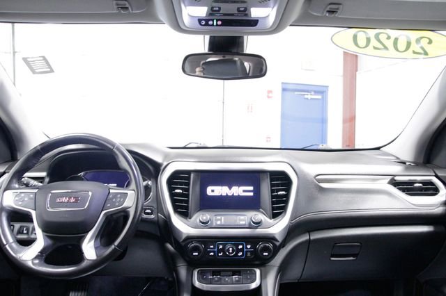Used 2020 GMC Acadia SLT w/ Driver Alert Package II image 16