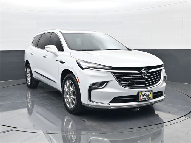Used 2023 Buick Enclave Premium w/ Experience Buick Package image 3