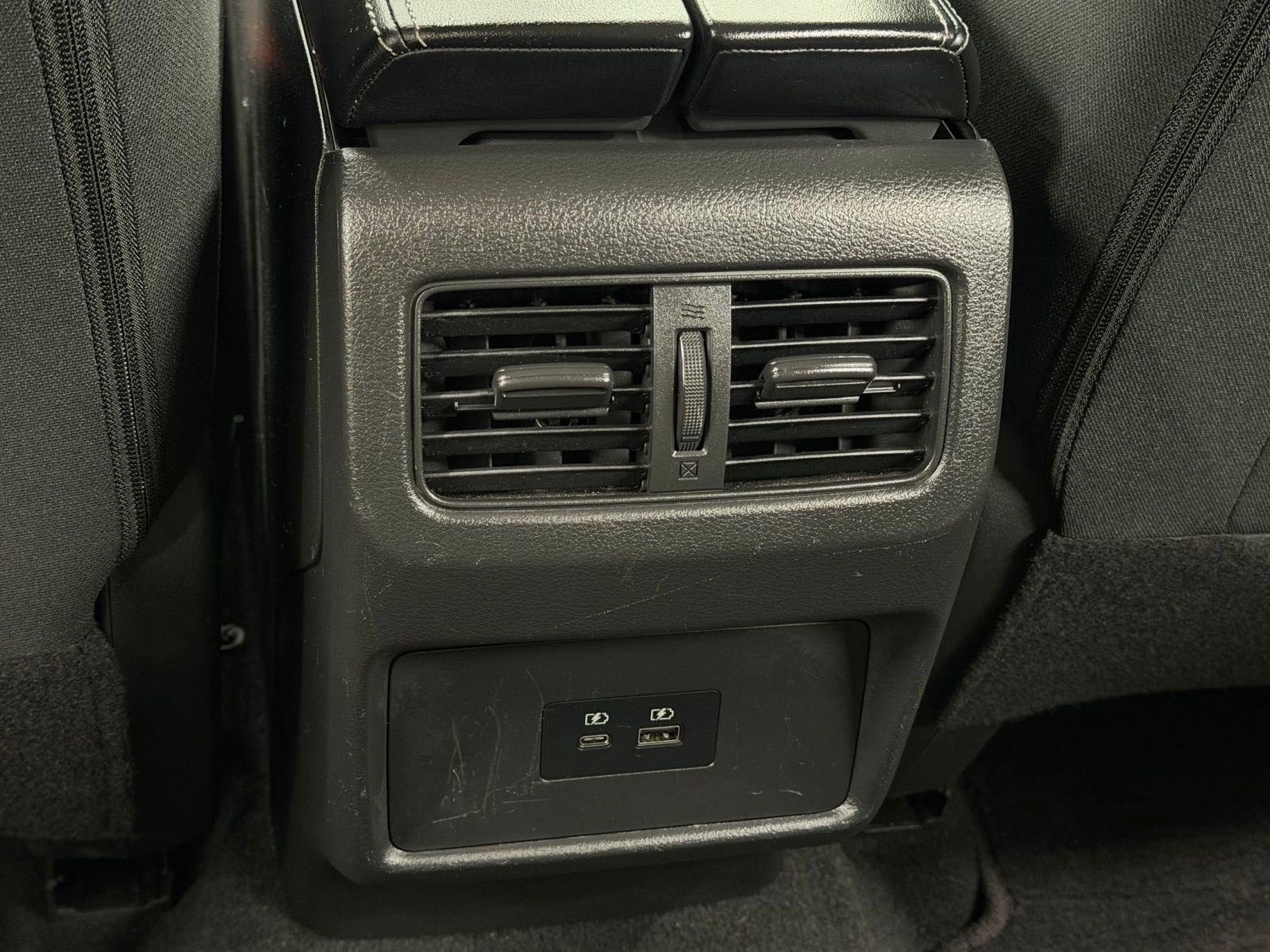 Used 2023 Nissan Rogue SV AWD/4WD image 22