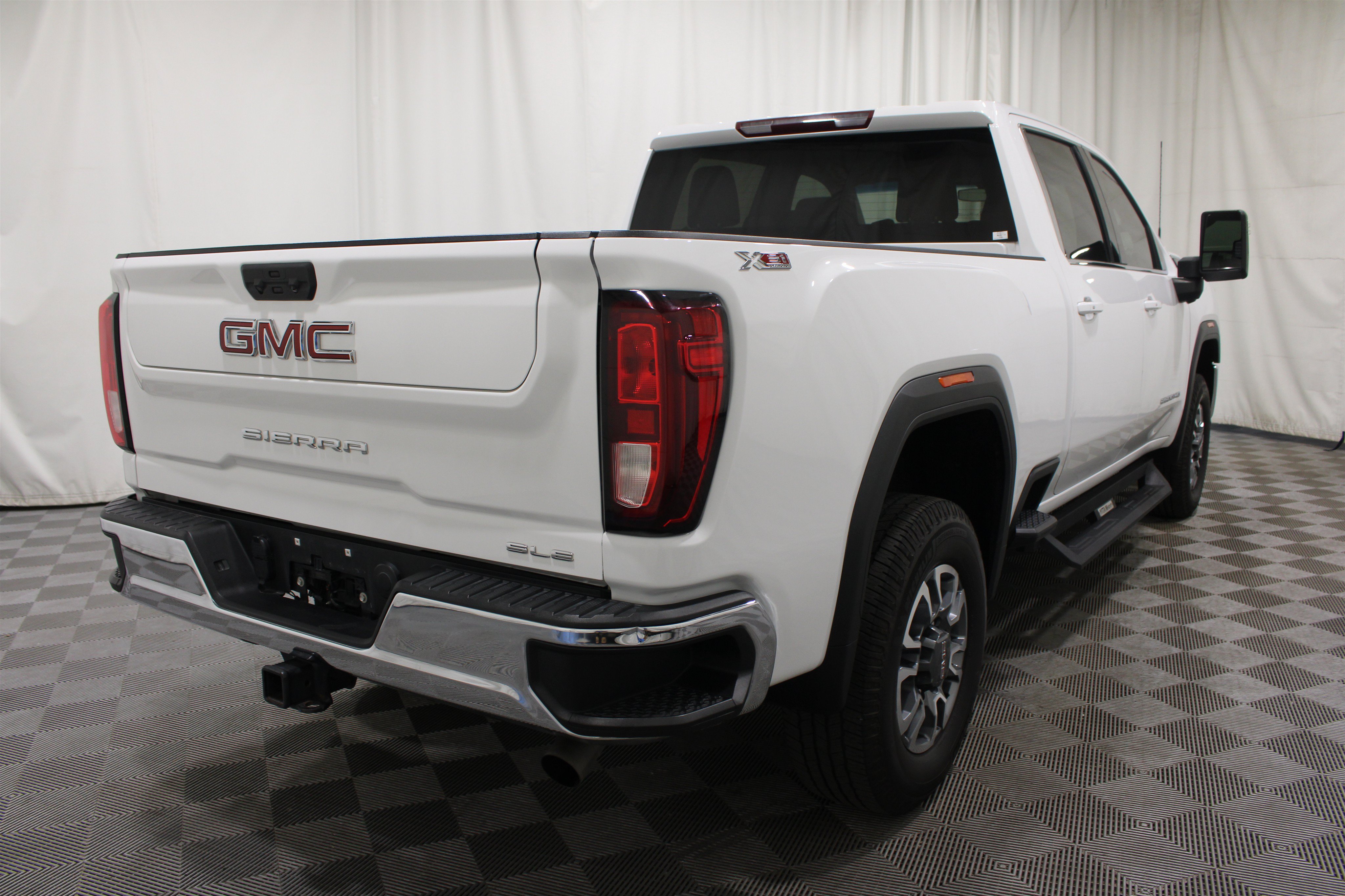 Used 2022 GMC Sierra 2500 SLE w/ SLE Value Package; AWD/4WD image 28