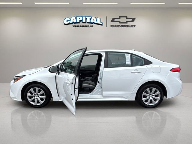 Used 2023 Toyota Corolla LE image 13