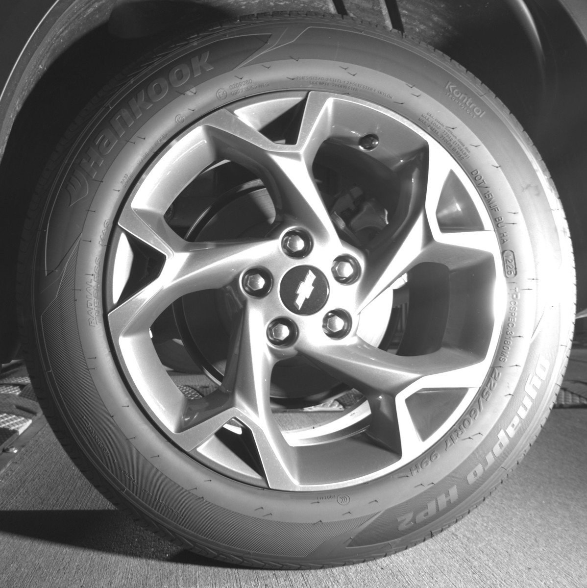 Used 2025 Chevrolet Trax LT w/ LT Convenience Package image 14