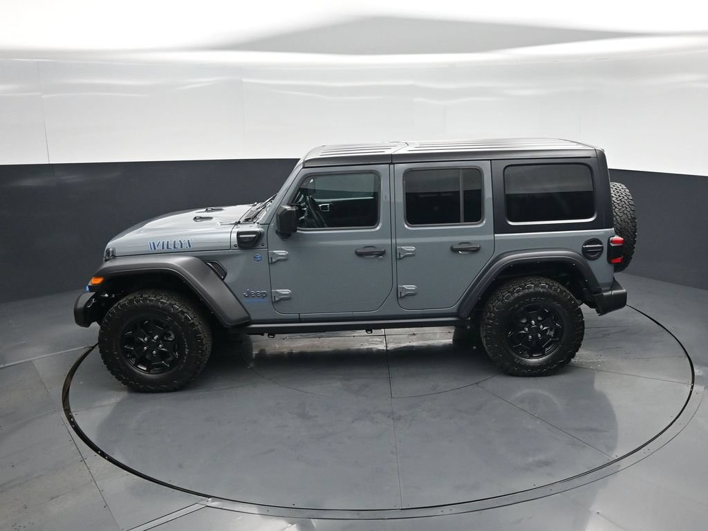 Used 2024 Jeep Wrangler Unlimited AWD/4WD image 43