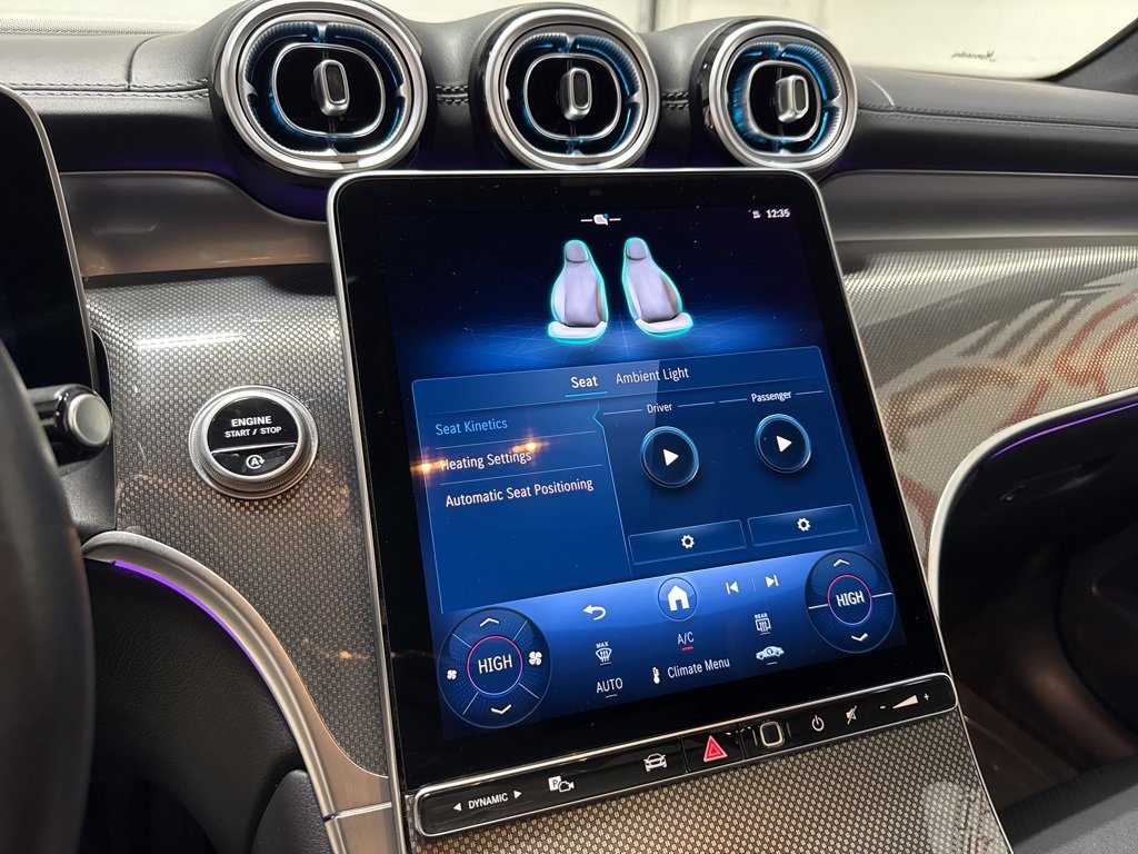 Used 2025 Mercedes-Benz GLC 300 GLC 300 image 22