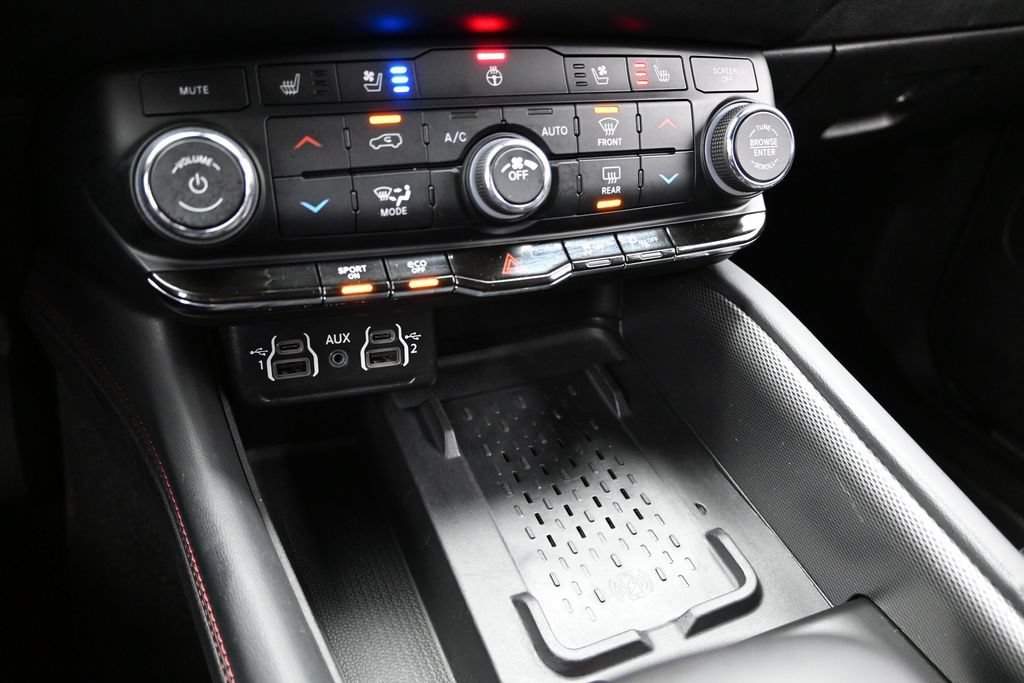 Used 2025 Dodge Durango R/T AWD/4WD image 43