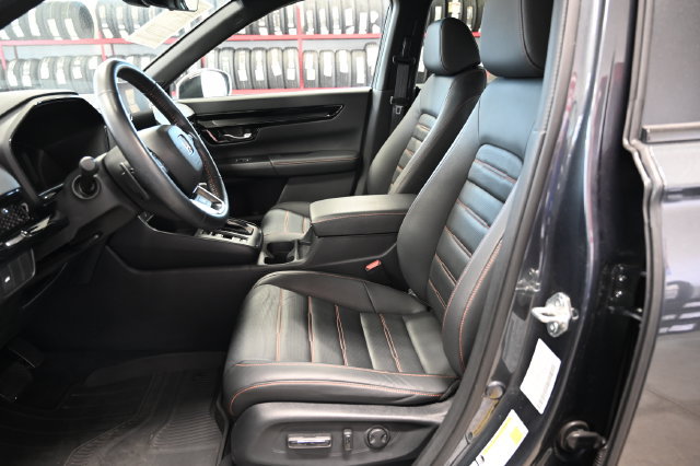 Used 2026 Honda CR-V Sport Touring image 9
