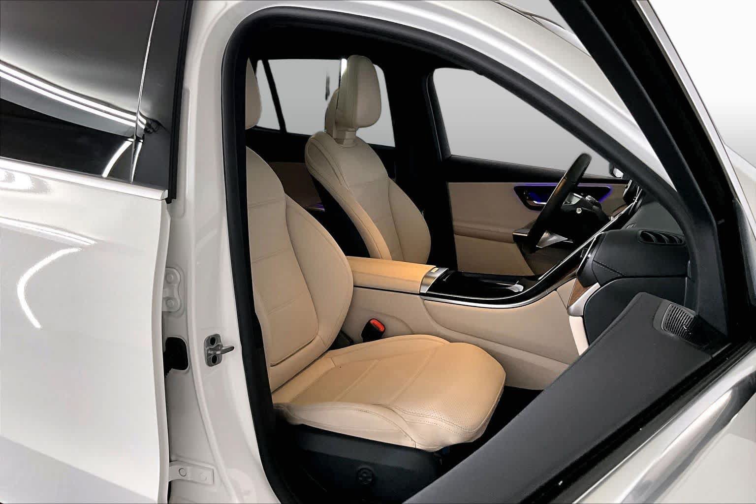 Certified 2024 Mercedes-Benz GLC 300 4MATIC image 8