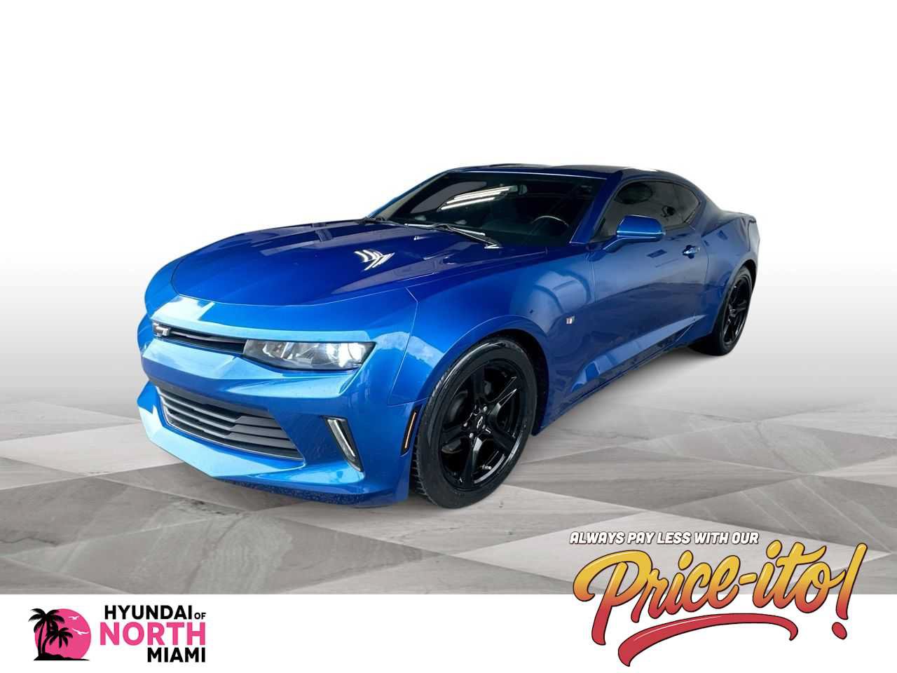 Used 2018 Chevrolet Camaro LT RWD image 1