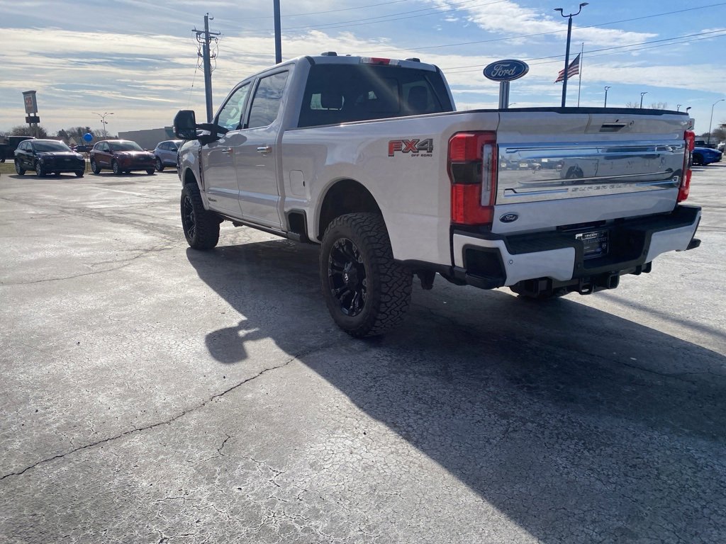 Used 2024 Ford F250 Platinum image 5