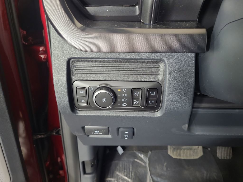 New 2026 Ford F250 Platinum w/ Tremor Off-Road Package image 16