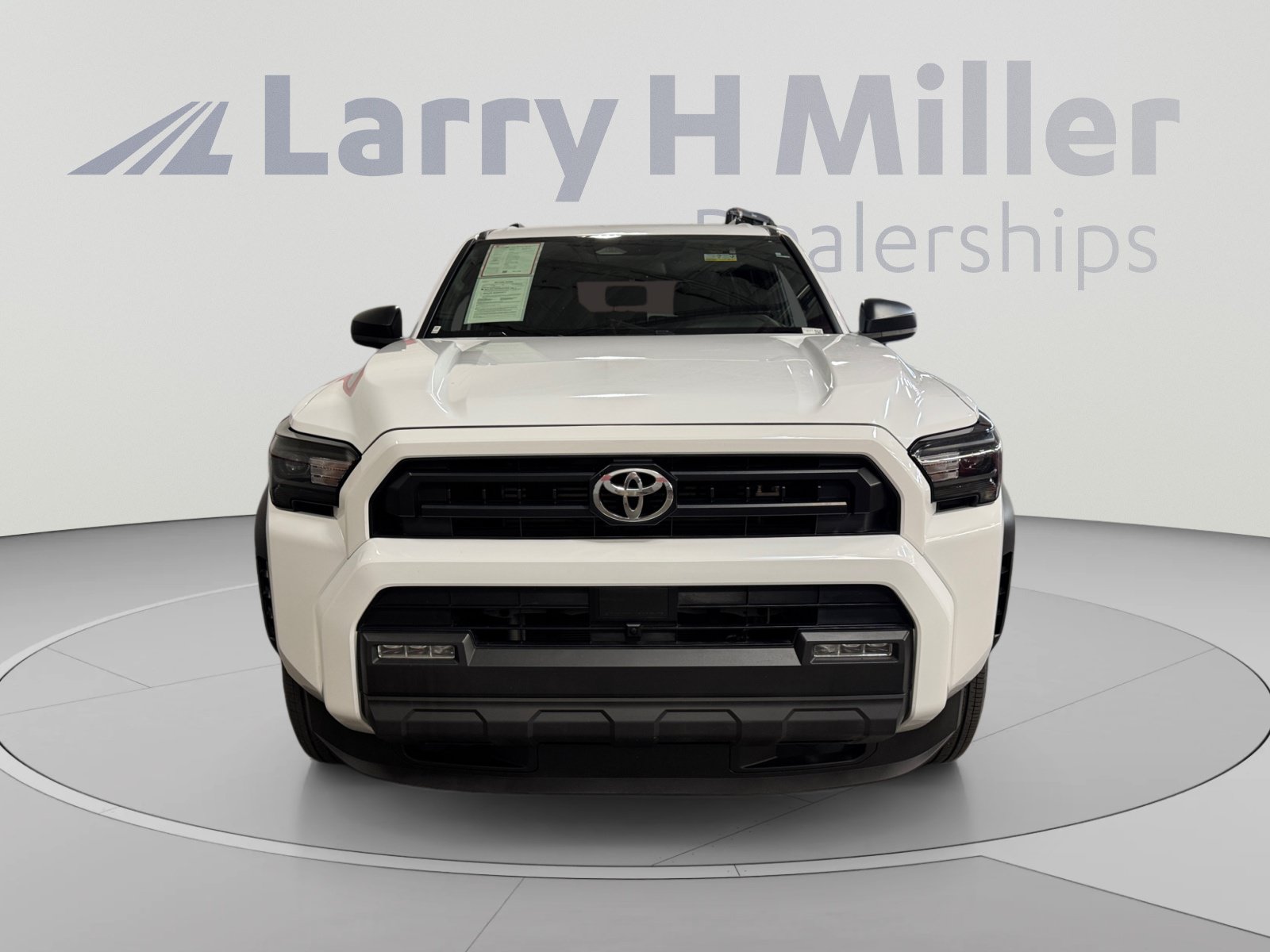 Certified 2025 Toyota 4Runner SR5 AWD/4WD image 8
