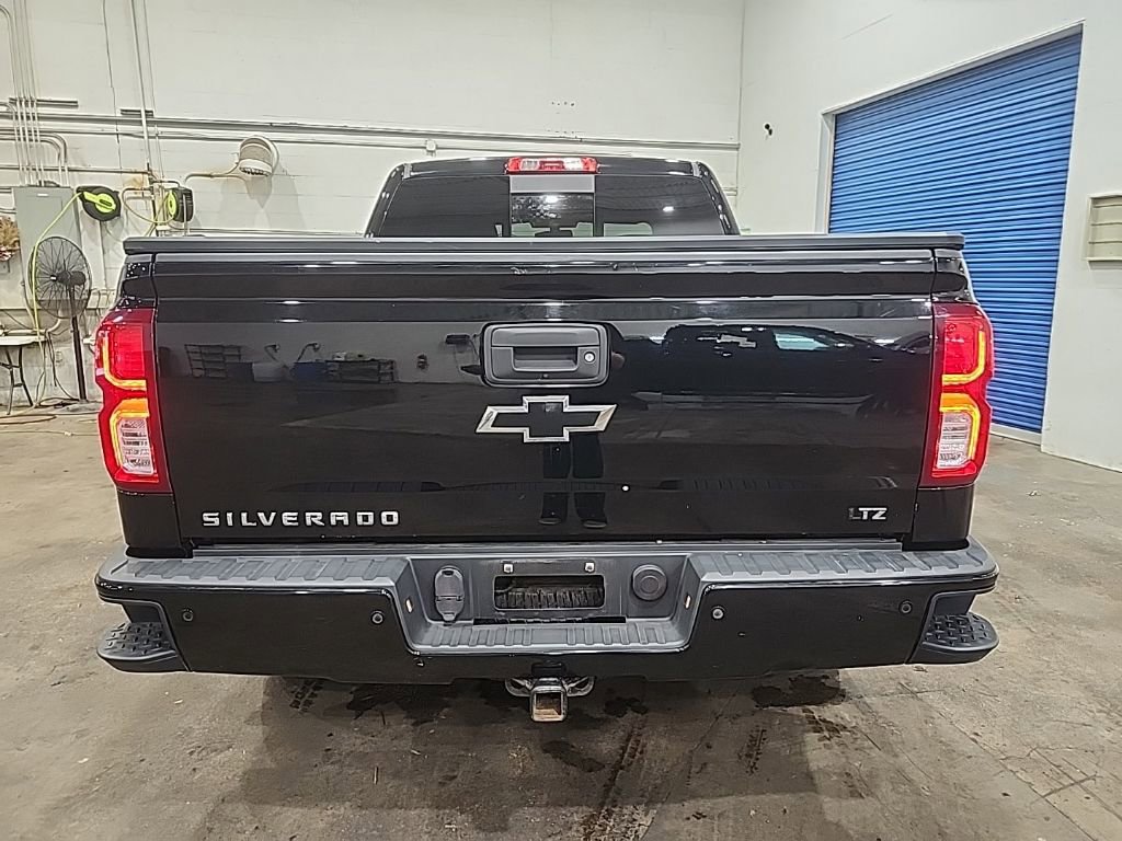 Used 2016 Chevrolet Silverado 1500 LTZ Z71 w/ LTZ Plus Package AWD/4WD image 5