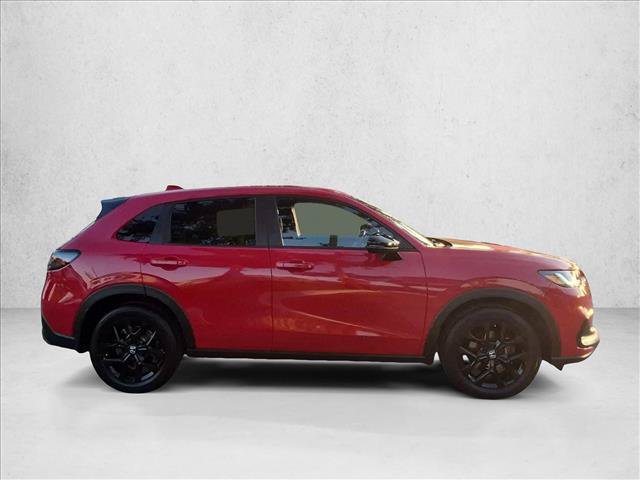 Used 2025 Honda HR-V Sport image 4
