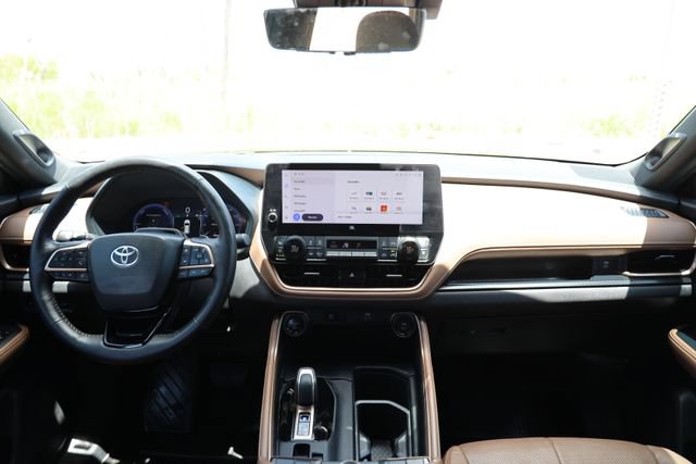 Certified 2025 Toyota Grand Highlander AWD Hybrid image 11