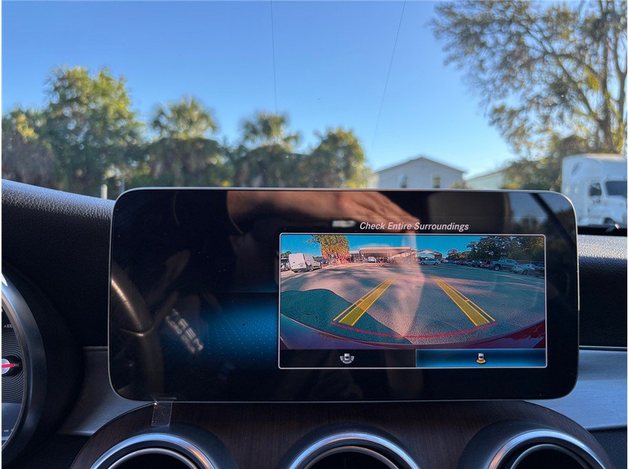 Used 2020 Mercedes-Benz C 300 4MATIC Cabriolet image 31