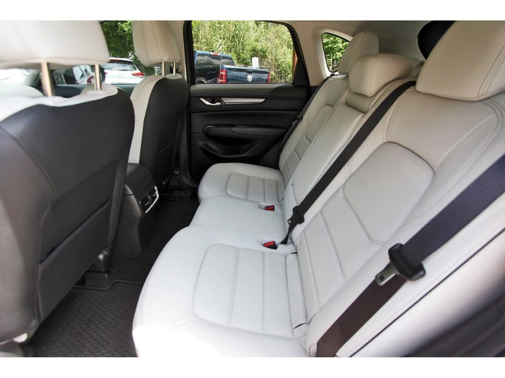 Used 2025 MAZDA CX-5 AWD 2.5 S w/ Preferred Package image 12