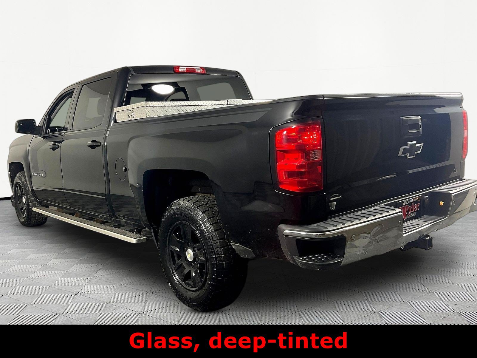 Used 2016 Chevrolet Silverado 1500 LT w/ LT Fleet Convenience Package AWD/4WD image 4