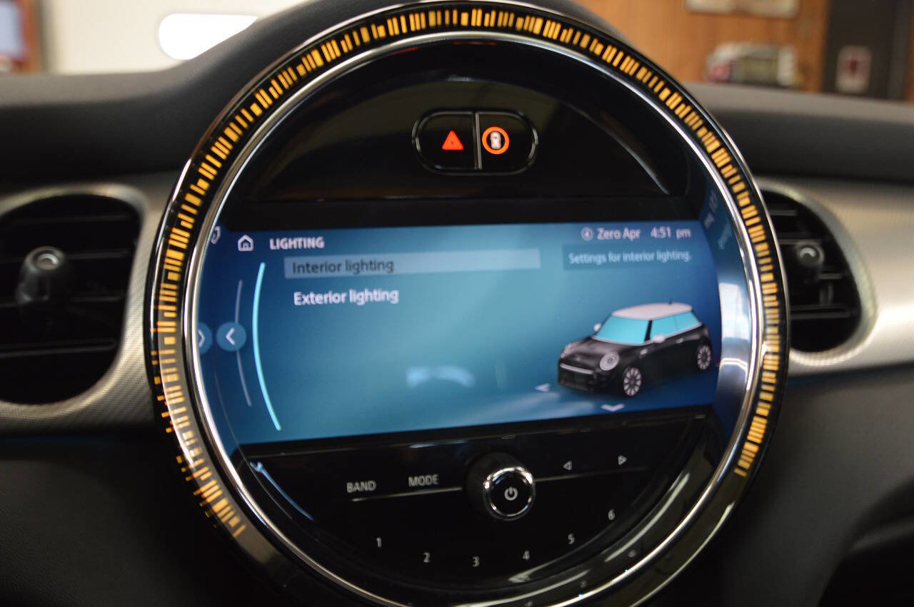 Used 2022 MINI Cooper S image 39