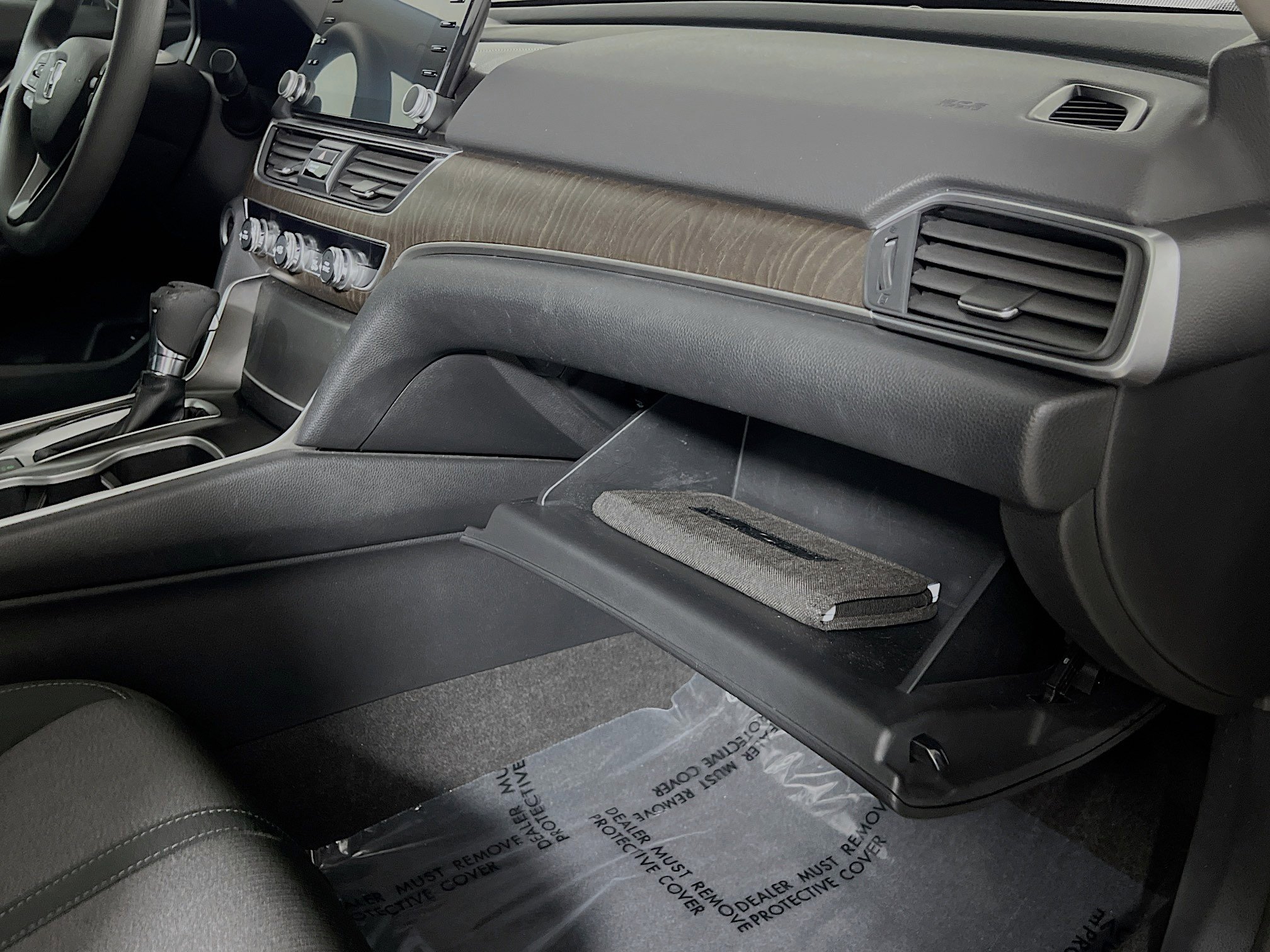 Used 2018 Honda Accord EX image 35