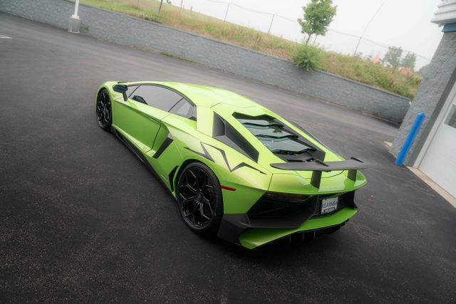 Used 2016 Lamborghini Aventador LP 750-4 Superveloce AWD/4WD image 34