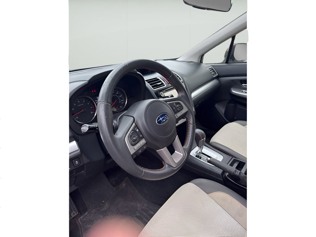 Used 2017 Subaru Crosstrek 2.0i Premium w/ Moonroof Package image 16