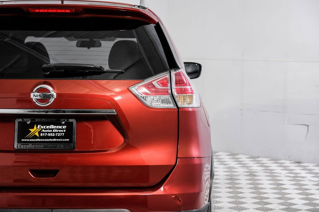 Used 2015 Nissan Rogue SV image 47